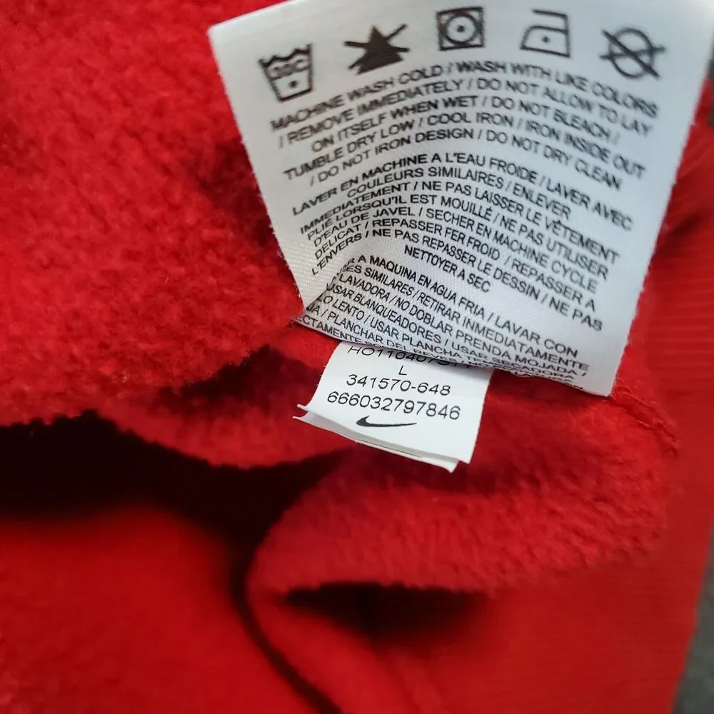 Nike Sweatshirt Men’s Large Red Classic  Swoosh Logo Athletic Pullover Fleece Li